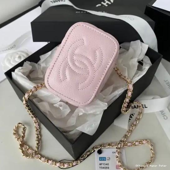 HyperPeter VANITY WITH CHANEL SMALL CHAIN 0606